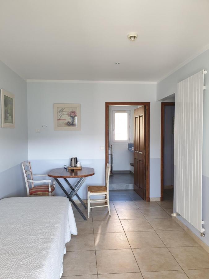 Au Relais Provencal Ξενοδοχείο Bagnols-en-Forêt Εξωτερικό φωτογραφία