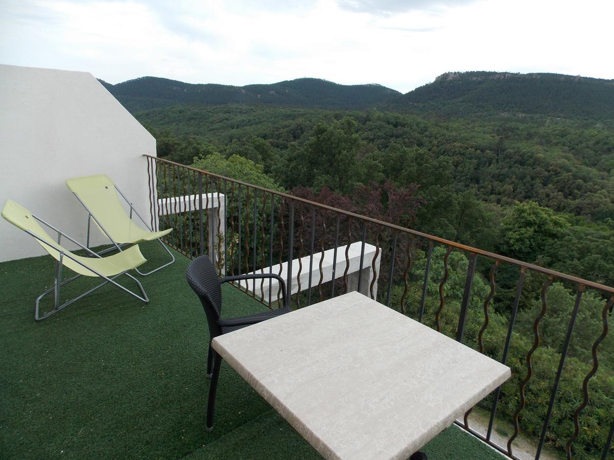 Au Relais Provencal Ξενοδοχείο Bagnols-en-Forêt Εξωτερικό φωτογραφία