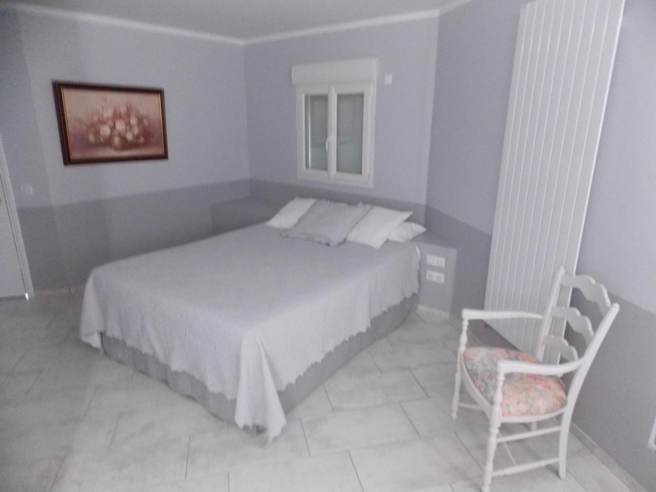 Au Relais Provencal Ξενοδοχείο Bagnols-en-Forêt Εξωτερικό φωτογραφία